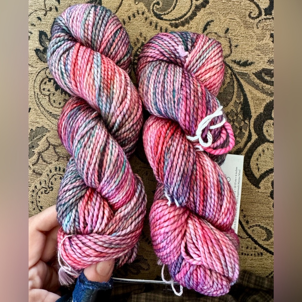 Malabrigo Vientos Hand-Dyed Yarn in Pink and Purple - Picture 6 of 17